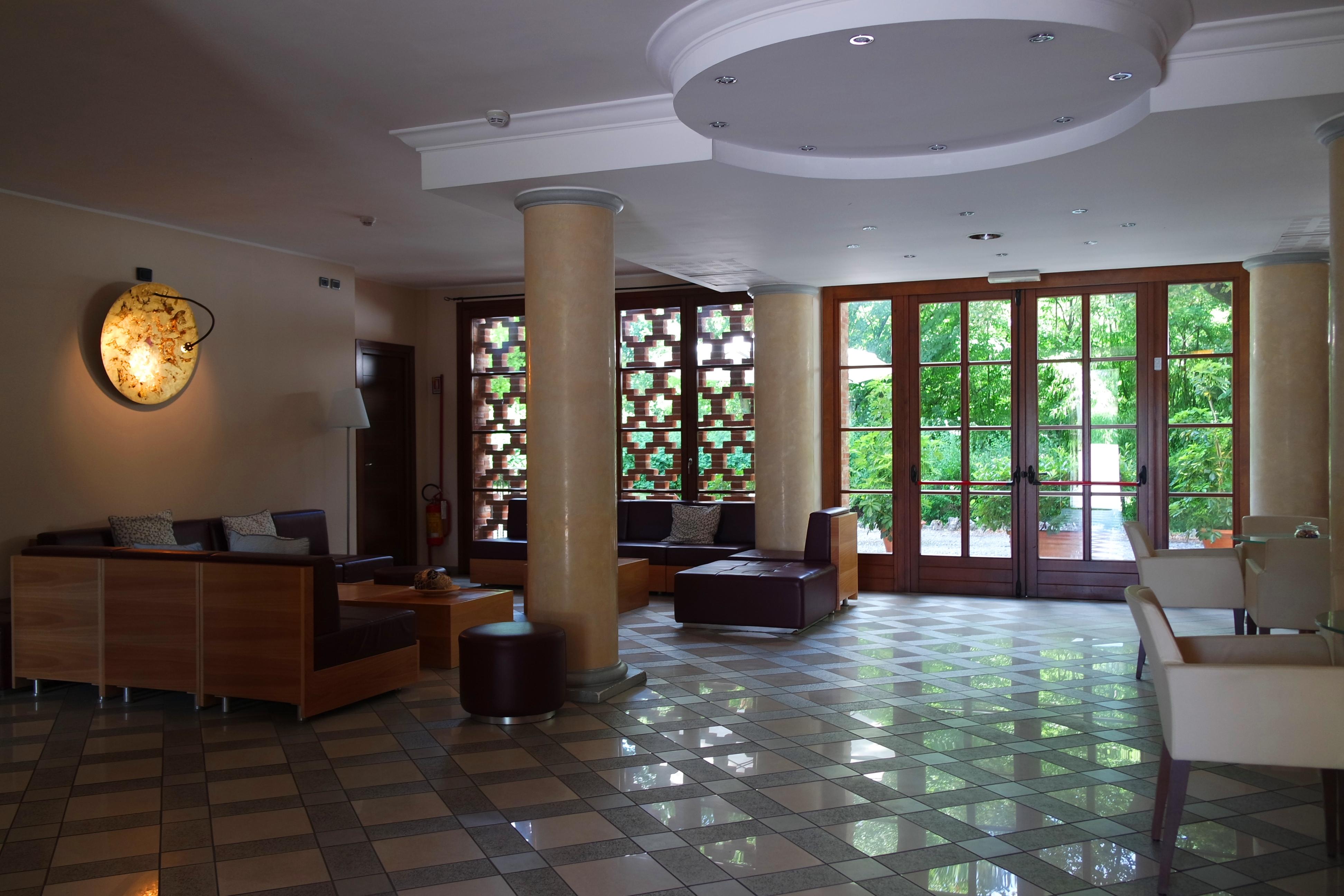 Country Hotel Castelbarco Vaprio d'Adda Bagian luar foto